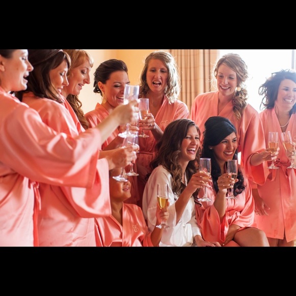 Salmon robe - Picture 3 of 3